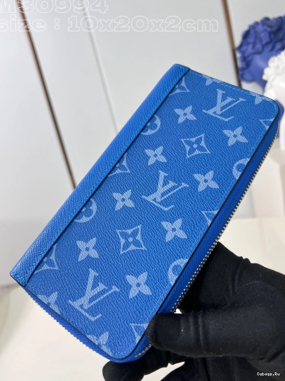 VUITTON LOUIS WALLET-10*20*2 ZIPPY cm 0410